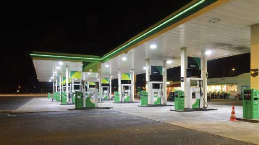 LED Canopy Lighting Attracts New Customers to Gas Stations